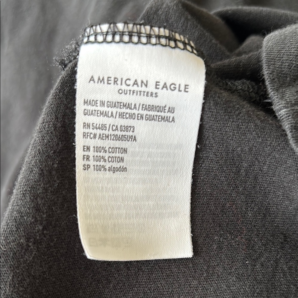 American Eagle Black Long Sleeve Shirt with Floral Design - Picture 6 of 6